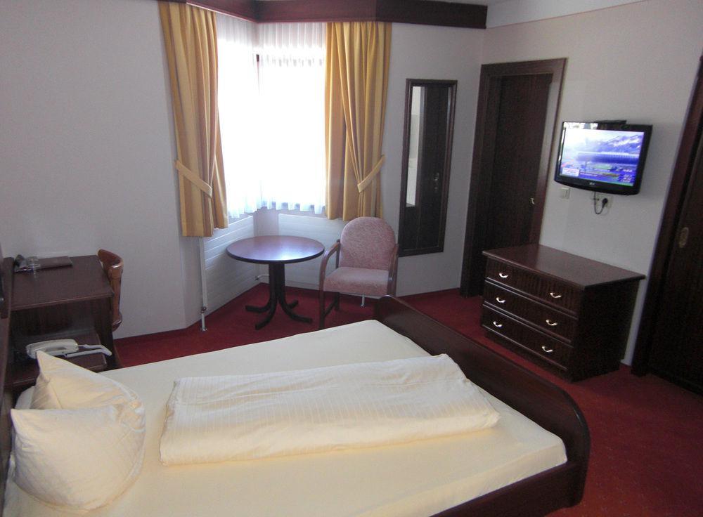 Hotel Sonnenuhr Kramsach Dış mekan fotoğraf