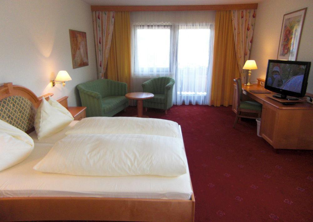 Hotel Sonnenuhr Kramsach Dış mekan fotoğraf
