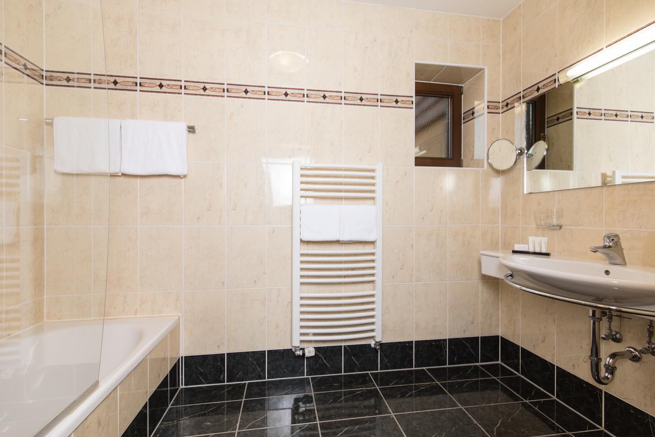 Hotel Sonnenuhr Kramsach Dış mekan fotoğraf